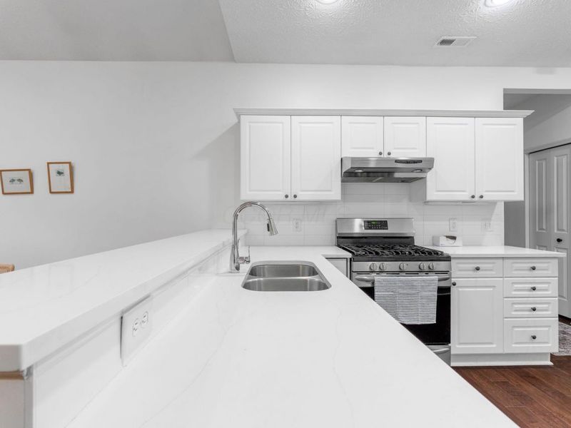 4185 Windsor Bridge Place, New Albany, OH 43054 Photo 6