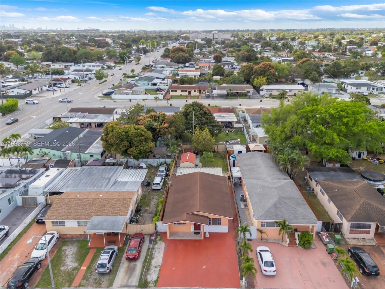 380 E 56th St, Hialeah, FL 33013 Photo