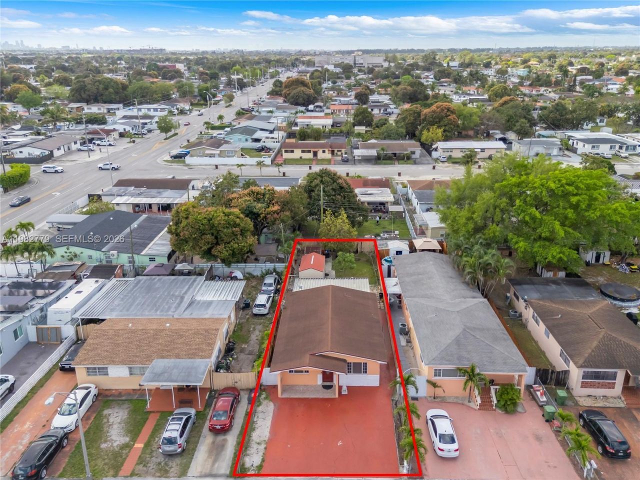 380 E 56th St, Hialeah, FL 33013 Photo