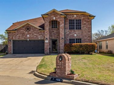 7331 Tree Ridge Court, Fort Worth, TX 76133