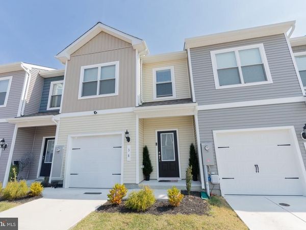 38 BLOOMSBURY STREET , FALLING WATERS, WV 25419