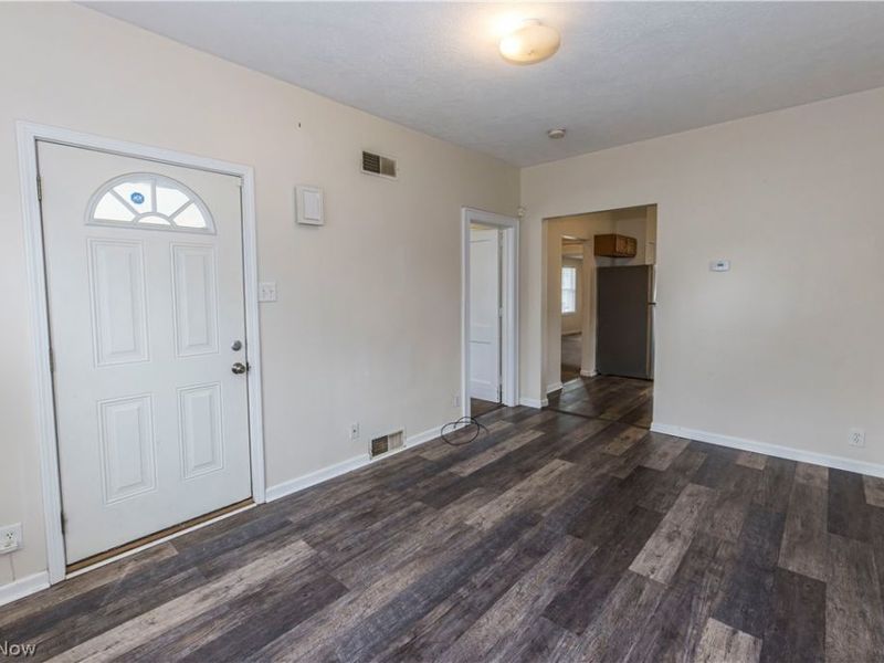 475 Sullivan Avenue, Akron, OH 44305 Photo 13