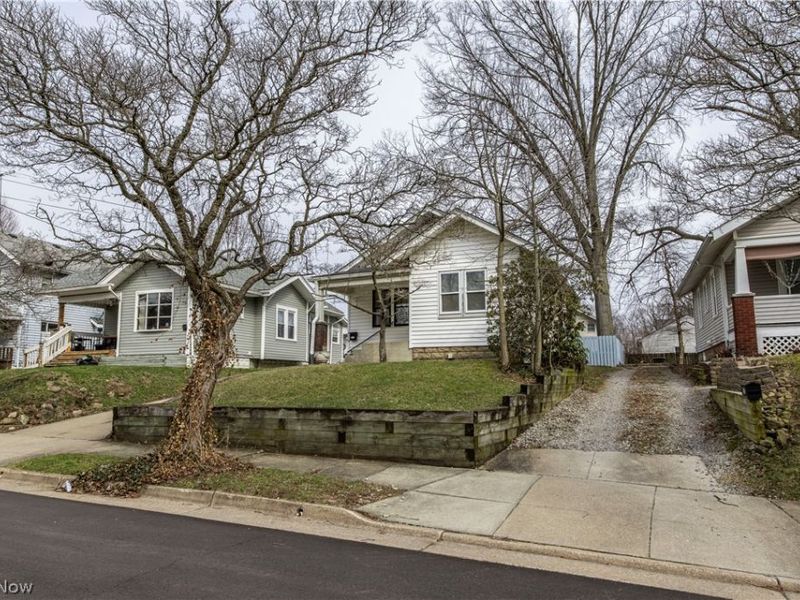 475 Sullivan Avenue, Akron, OH 44305 Photo 5