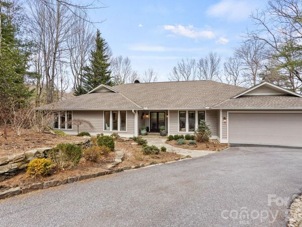 171 Old Hillside Lane , Flat Rock, NC 28731