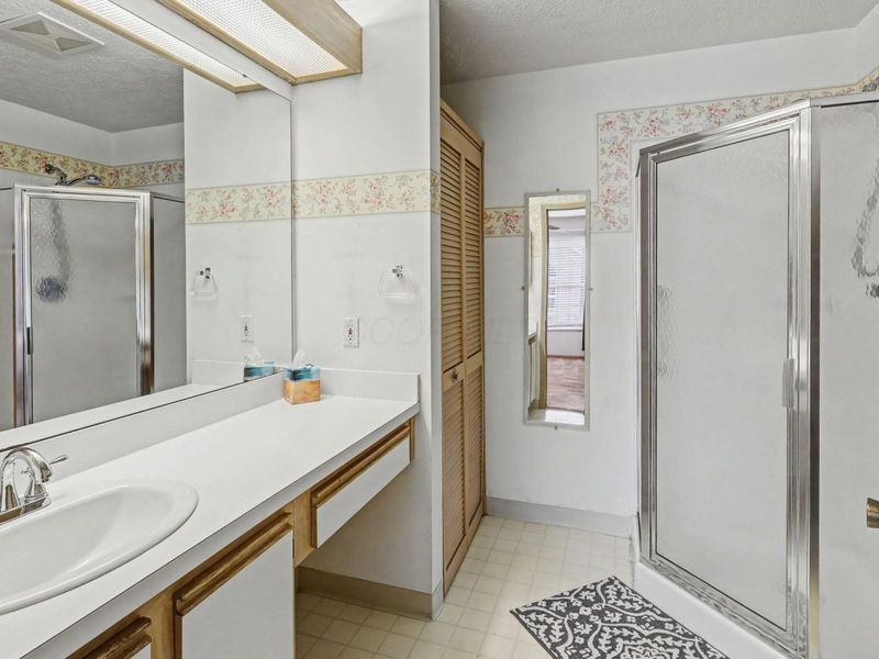 403 Windemere Circle, Westerville, OH 43082 Photo 11