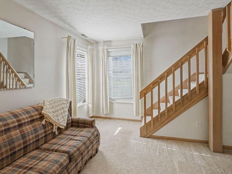 403 Windemere Circle, Westerville, OH 43082 Photo 15