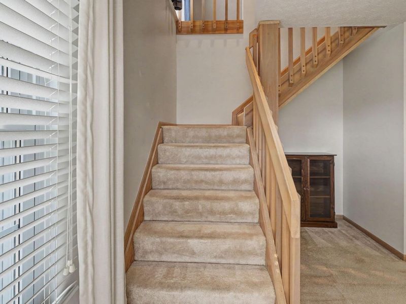 403 Windemere Circle, Westerville, OH 43082 Photo 16