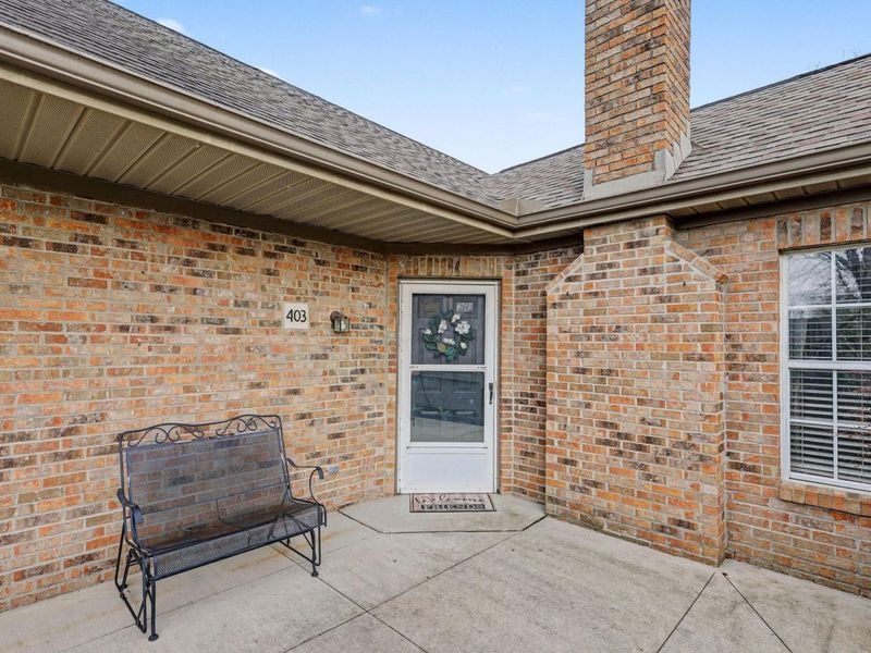 403 Windemere Circle, Westerville, OH 43082 Photo 2