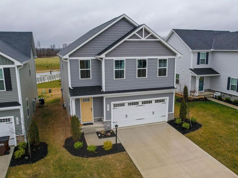 8657 Greengate Boulevard, Canal Winchester, OH 43110 Photo 2