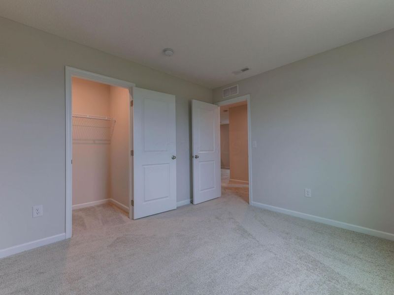 8657 Greengate Boulevard, Canal Winchester, OH 43110 Photo 21