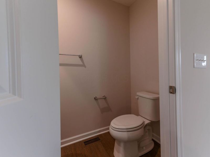 8657 Greengate Boulevard, Canal Winchester, OH 43110 Photo 23