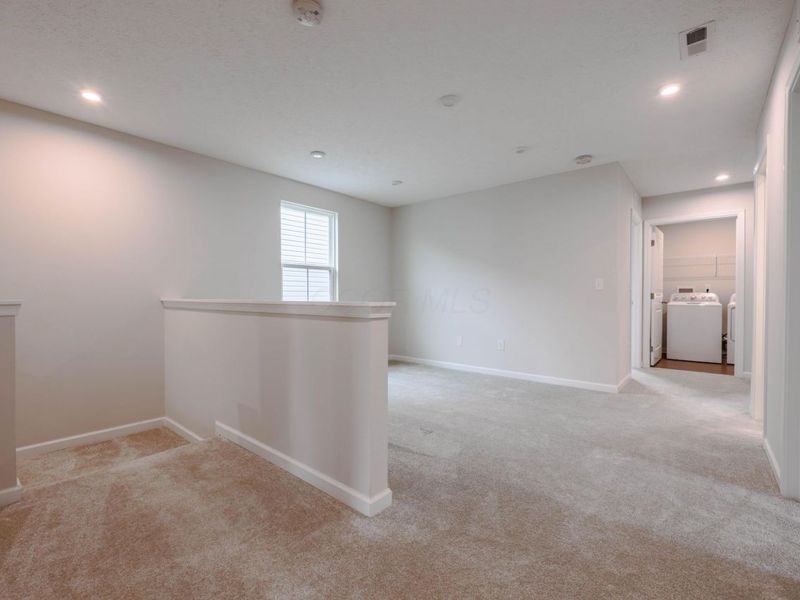 8657 Greengate Boulevard, Canal Winchester, OH 43110 Photo 5