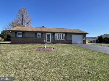 410 OAK STREET, RICHLAND, PA 17087