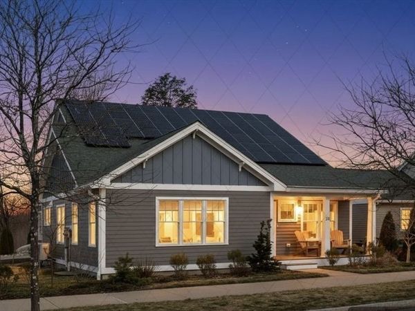 29 Ford Crossing, Northampton, MA 01060