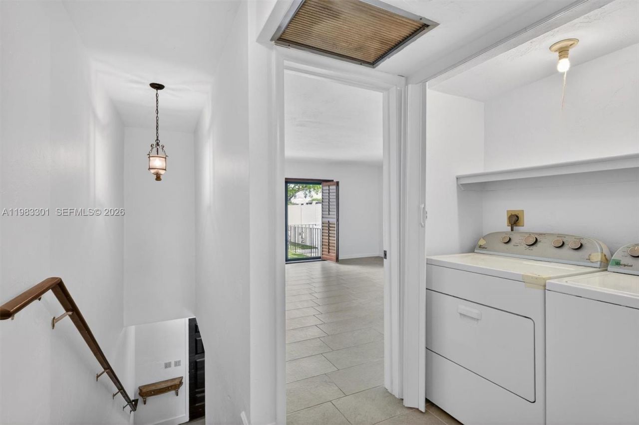 6190 SW 90th Ct , Unit 1K, Miami, FL 33173 Photo