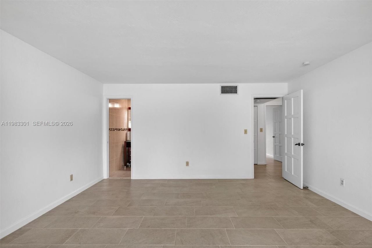 6190 SW 90th Ct , Unit 1K, Miami, FL 33173 Photo