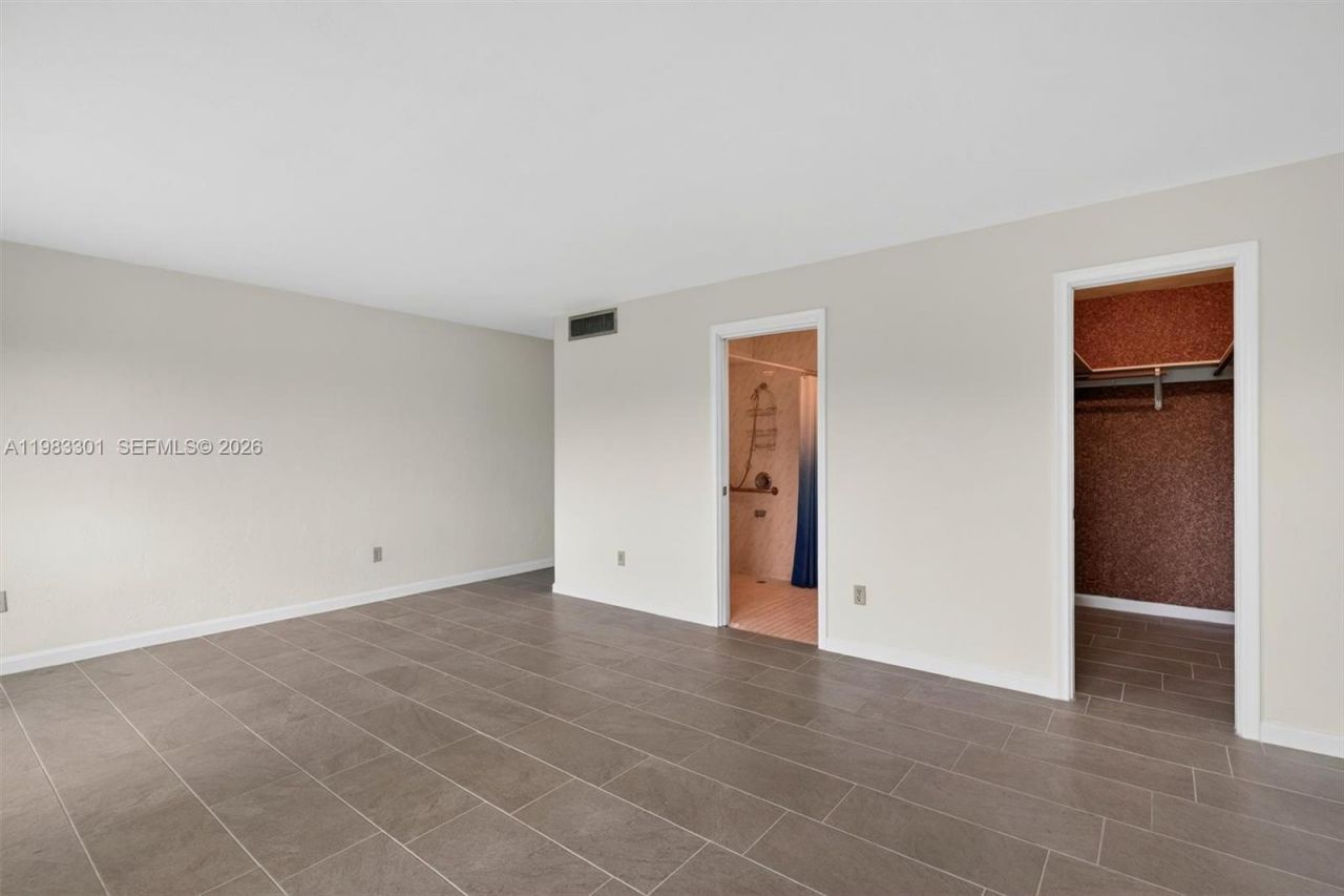 6190 SW 90th Ct , Unit 1K, Miami, FL 33173 Photo