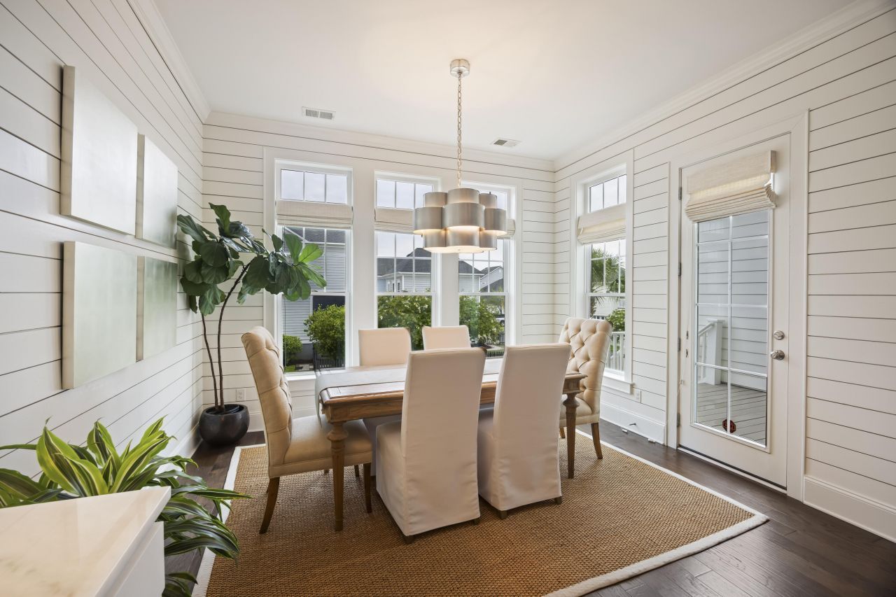 2635 Townsend Place Photo 12