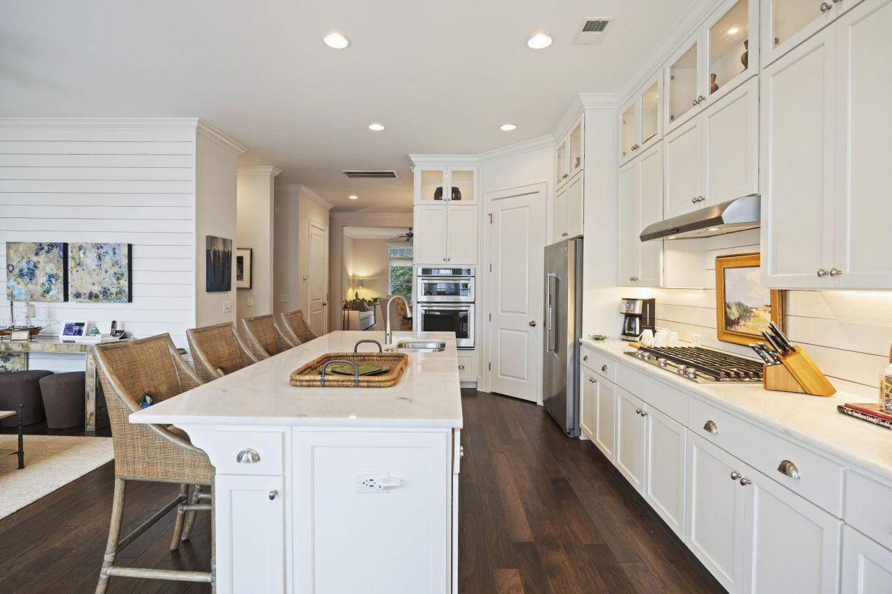 2635 Townsend Place Photo 7