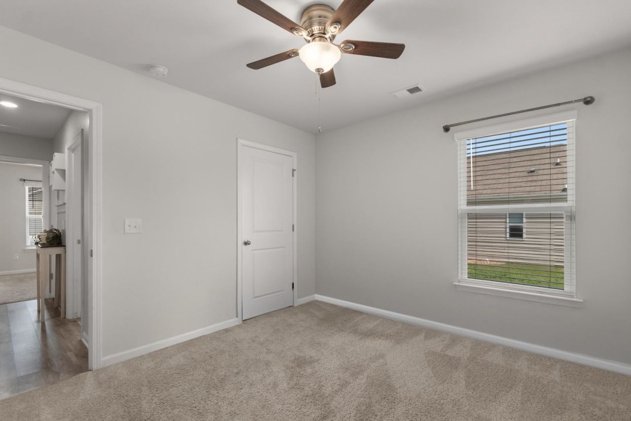 1100 Donald St. Photo 17