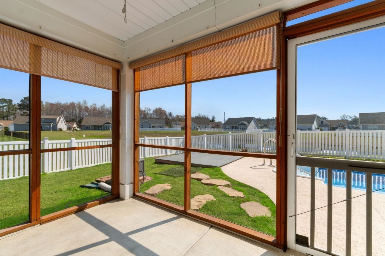 1100 Donald St. Photo 29