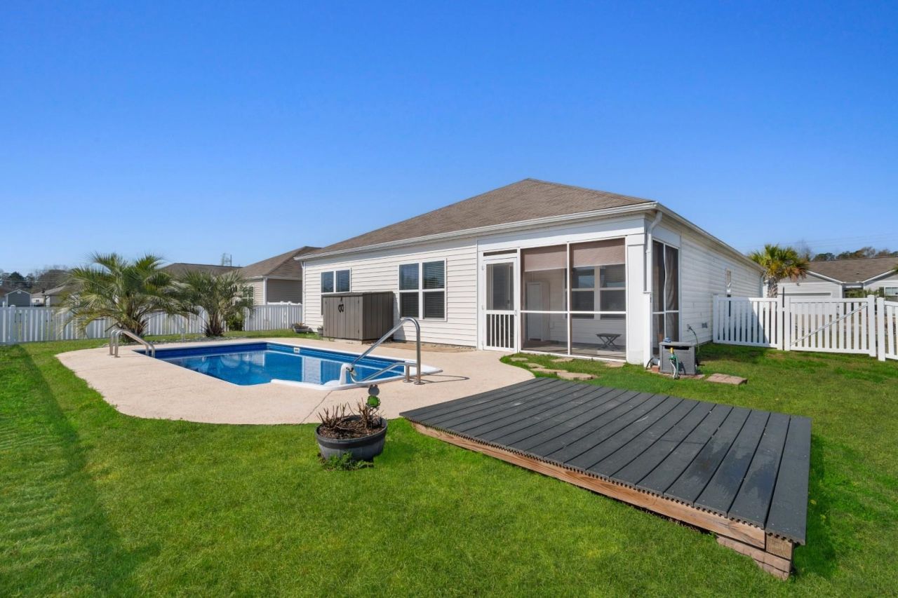 1100 Donald St. Photo 32