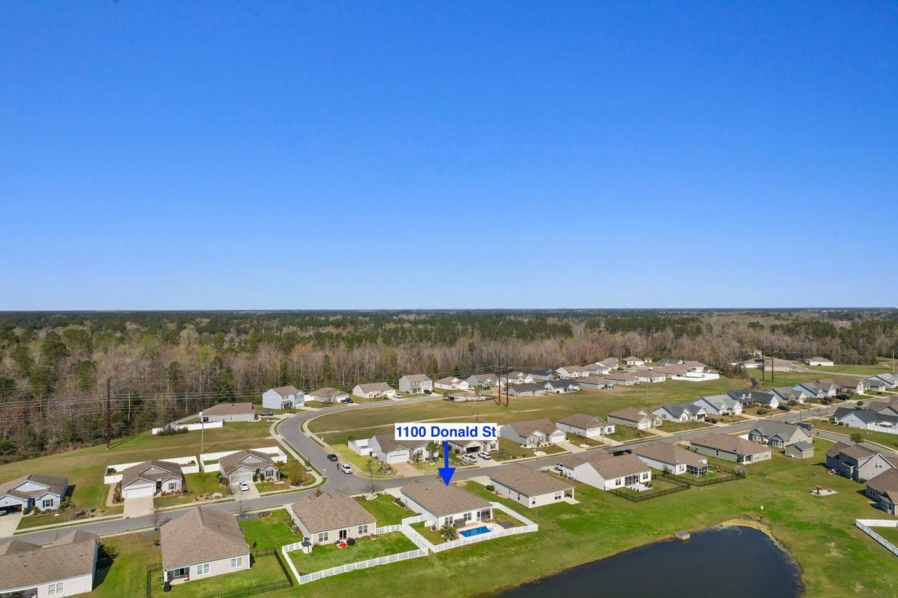 1100 Donald St. Photo 33