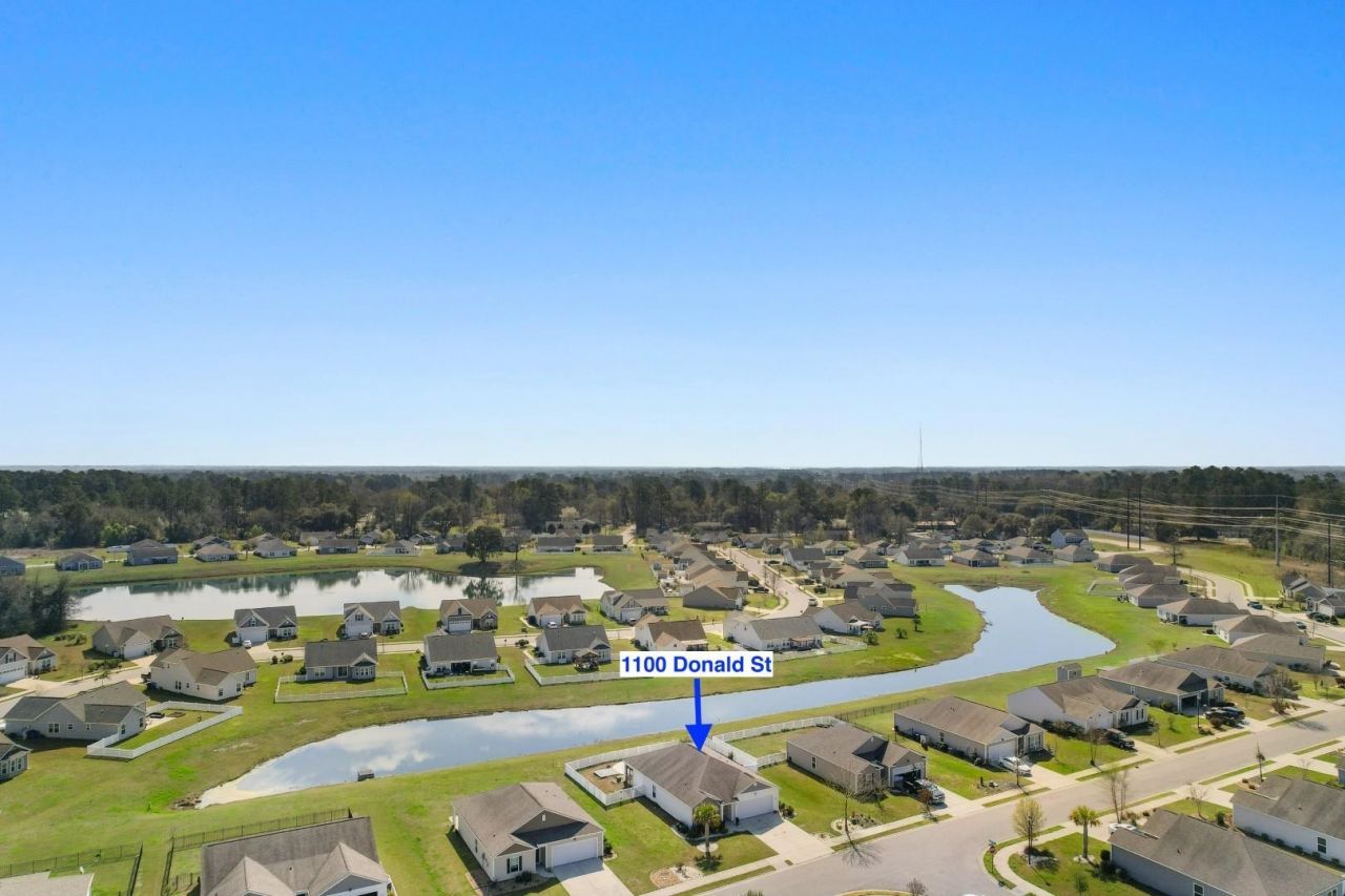 1100 Donald St. Photo 36