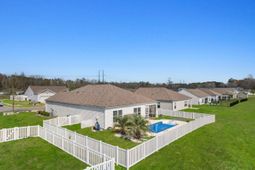 1100 Donald St. photo 4