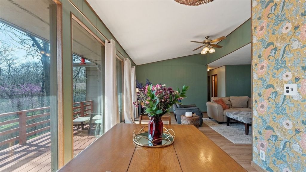 18 Worcester Drive, Bella Vista, AR 72714 Main Photo