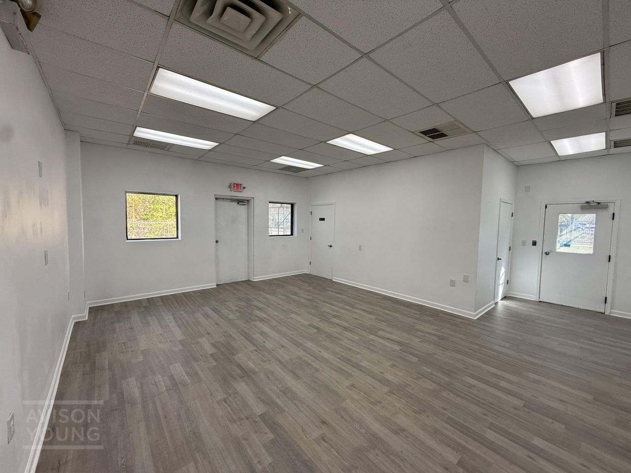 9559 Hamburg Road Photo 6