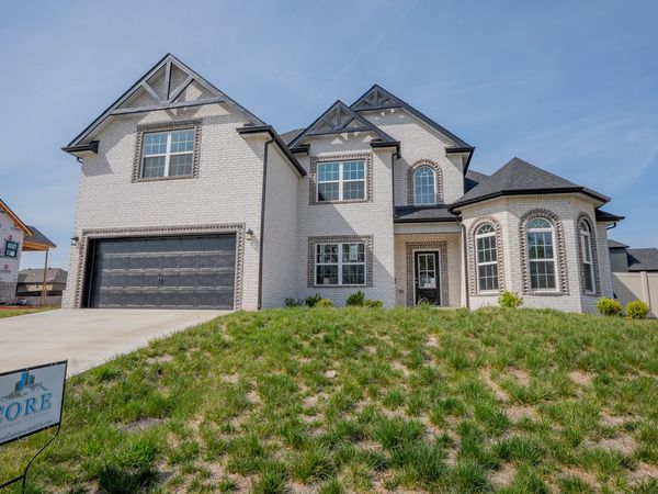 251 Bellshire Dr, Clarksville, TN 37043