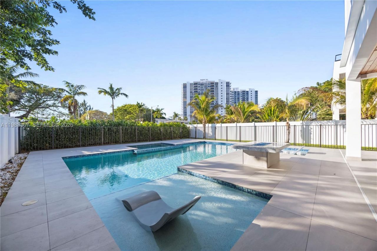 2613 Center Ave, Fort Lauderdale, FL 33308 Photo