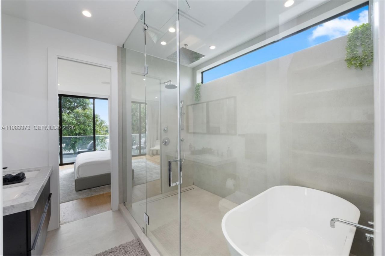 80 NW 45th St, Miami, FL 33127 Photo