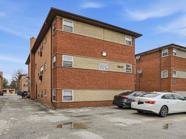 3642 147th Place , Midlothian, IL 60445