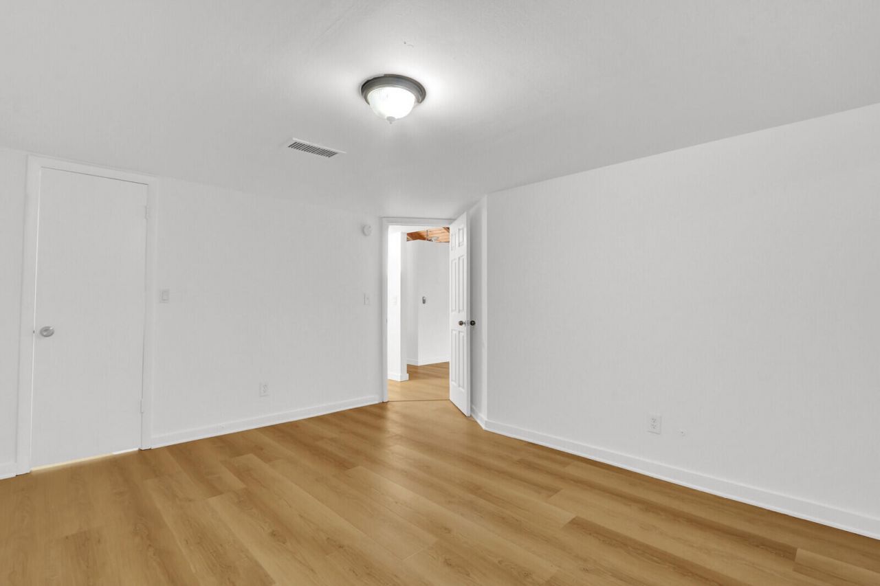 100 Sparrow Drive, Unit 20, Royal Palm Beach, FL 33411 Photo