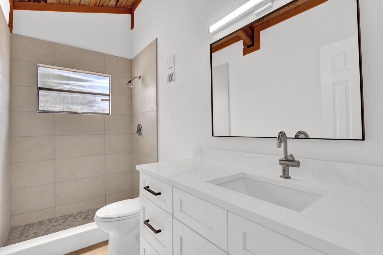 100 Sparrow Drive, Unit 20, Royal Palm Beach, FL 33411 Photo