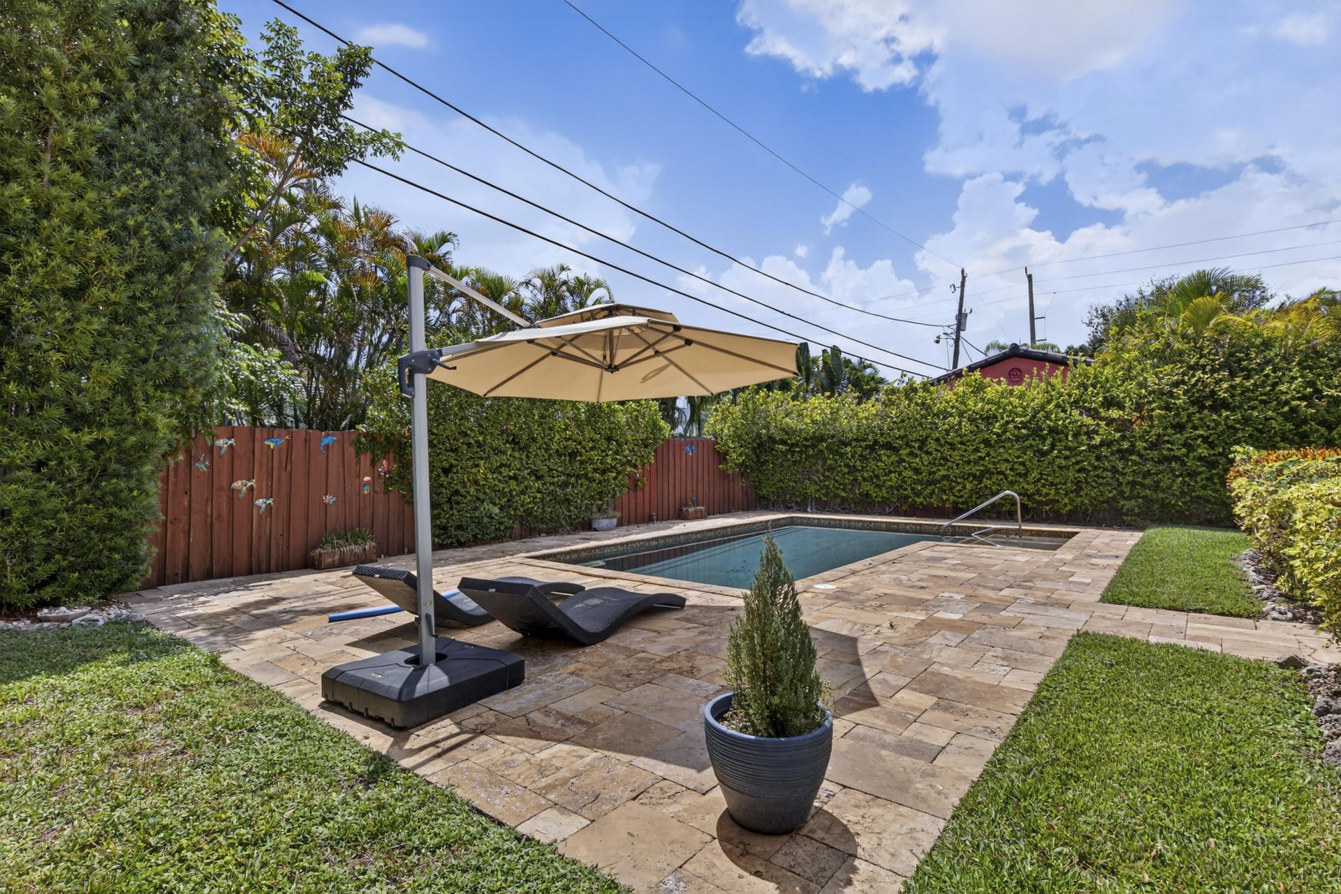 510 NE 8th Avenue, Fort Lauderdale, FL 33301 Photo