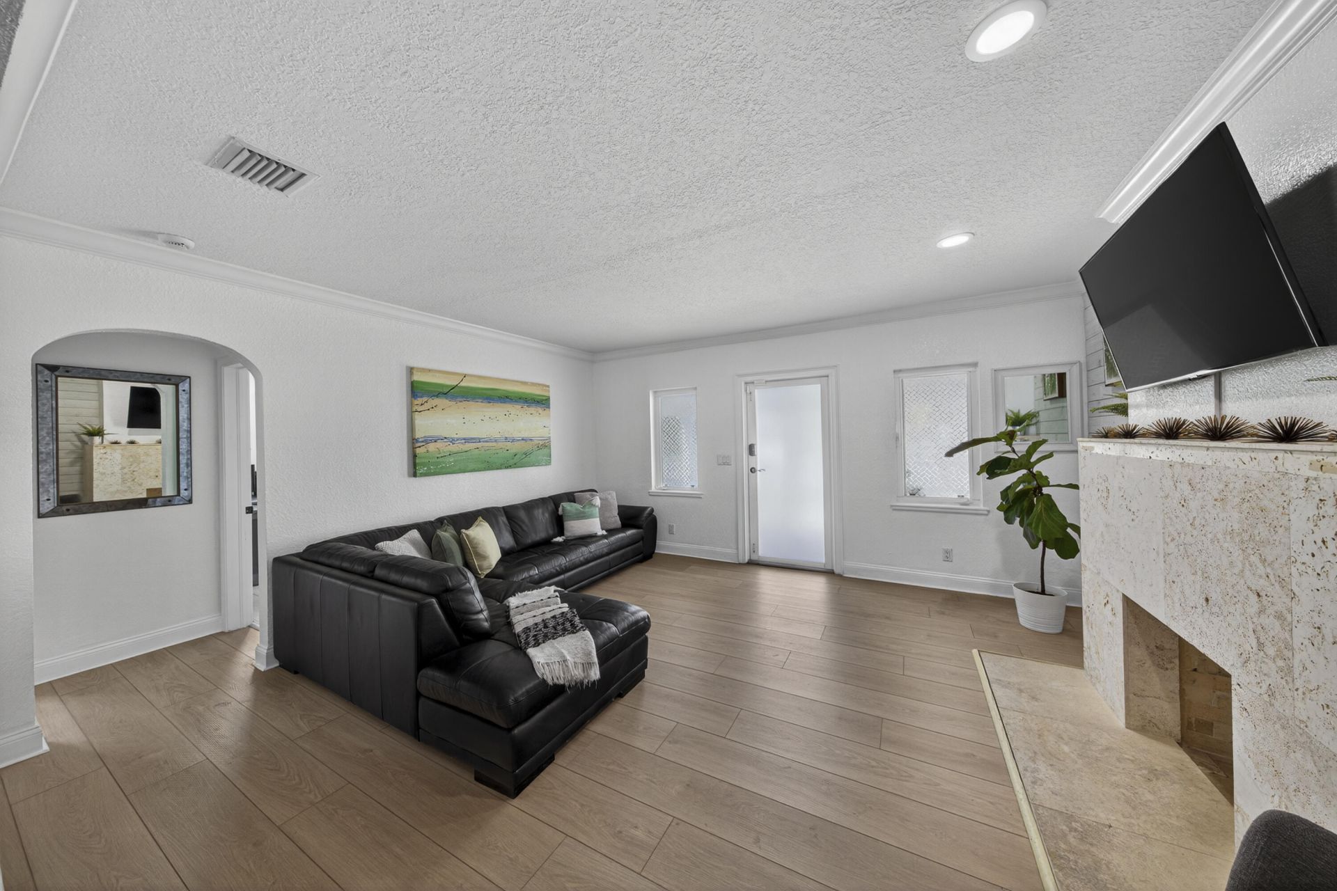 510 NE 8th Avenue, Fort Lauderdale, FL 33301 Photo