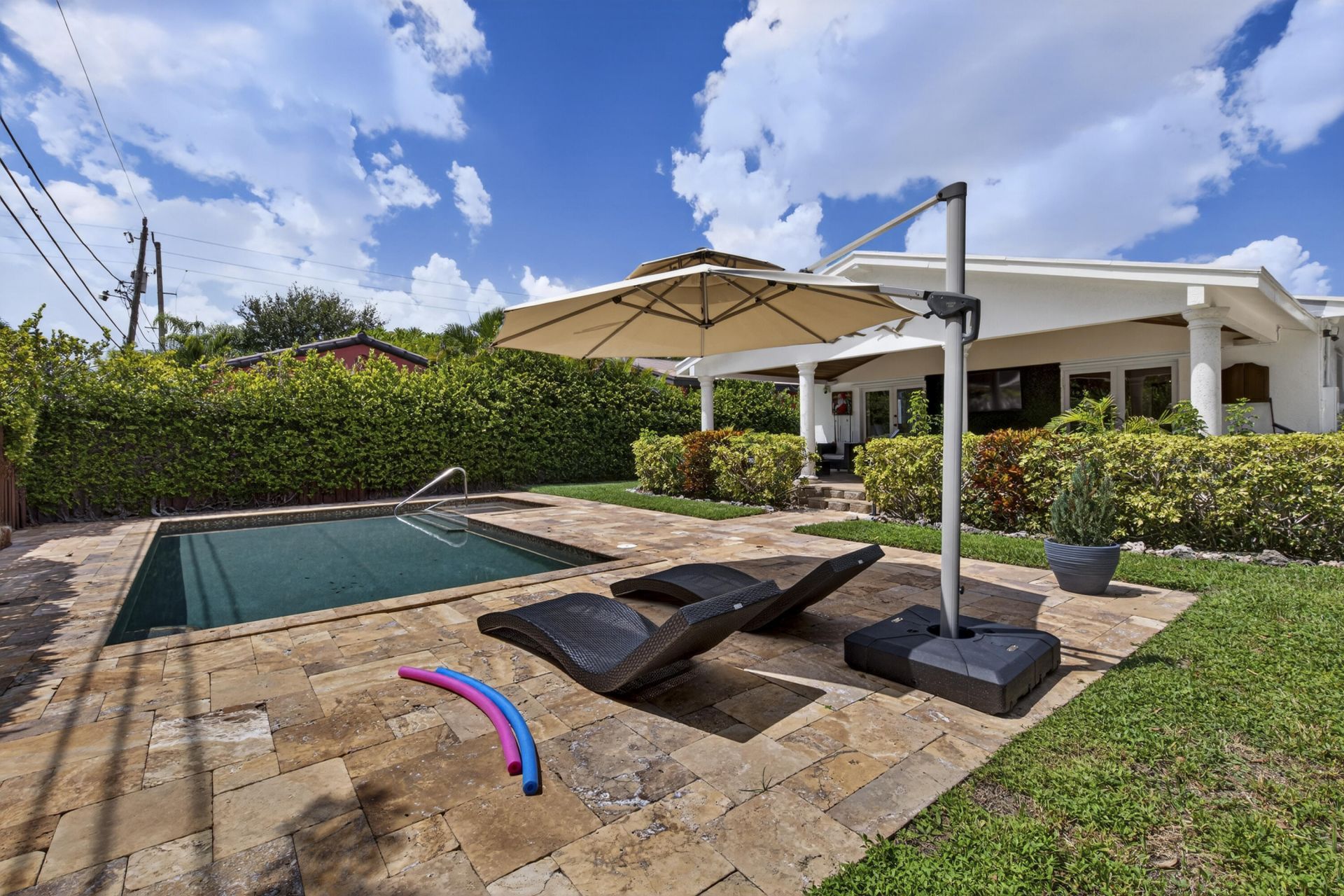 510 NE 8th Avenue, Fort Lauderdale, FL 33301 Photo