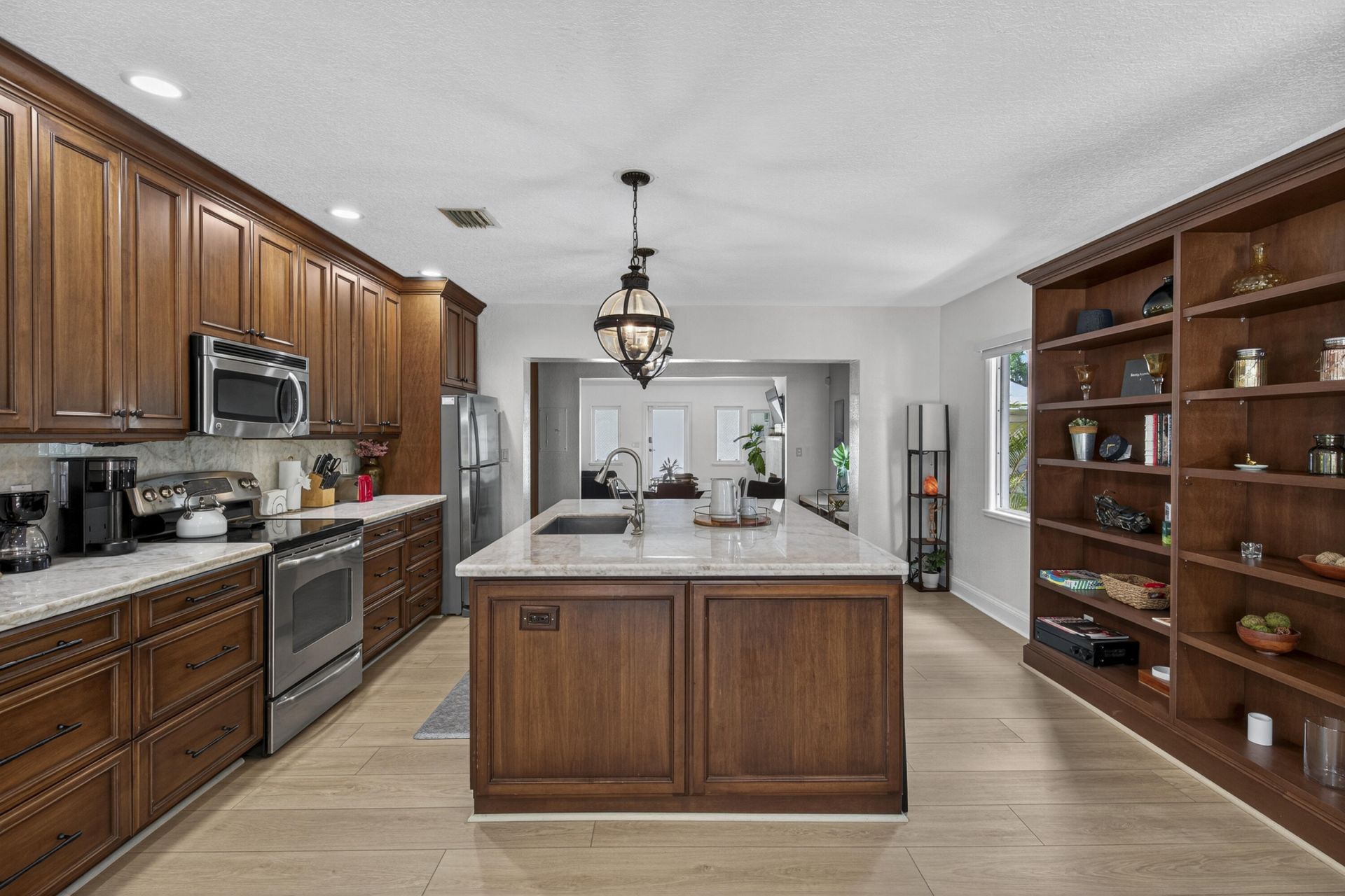 510 NE 8th Avenue, Fort Lauderdale, FL 33301 Photo