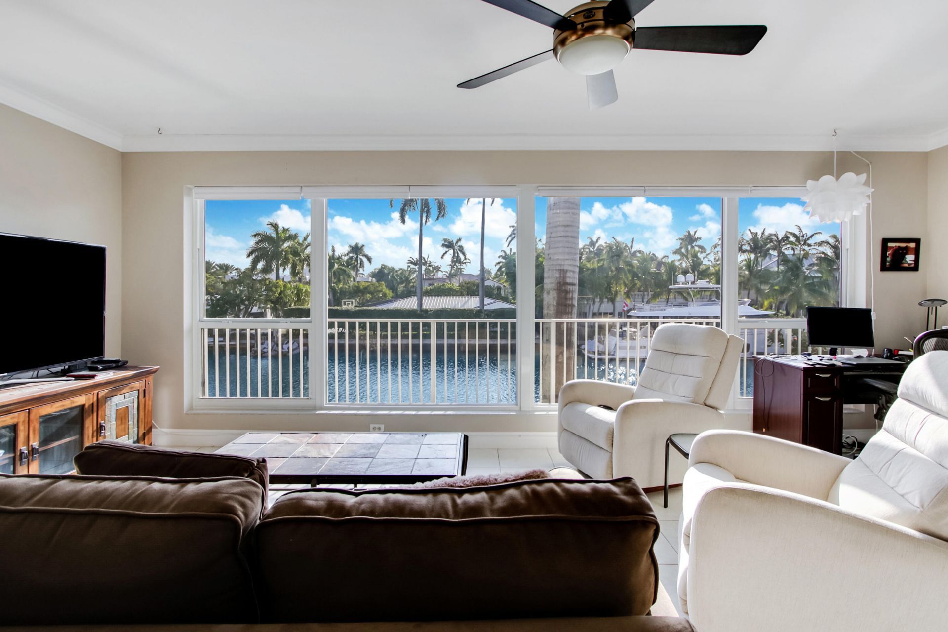 180 Isle Of Venice Drive, Unit 222, Fort Lauderdale, FL 33301 Photo