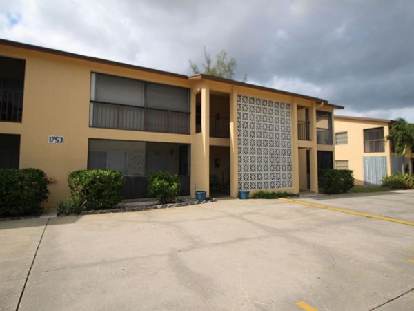 1753 3rd Avenue N, Unit 206, Lake Worth Beach, FL 33460