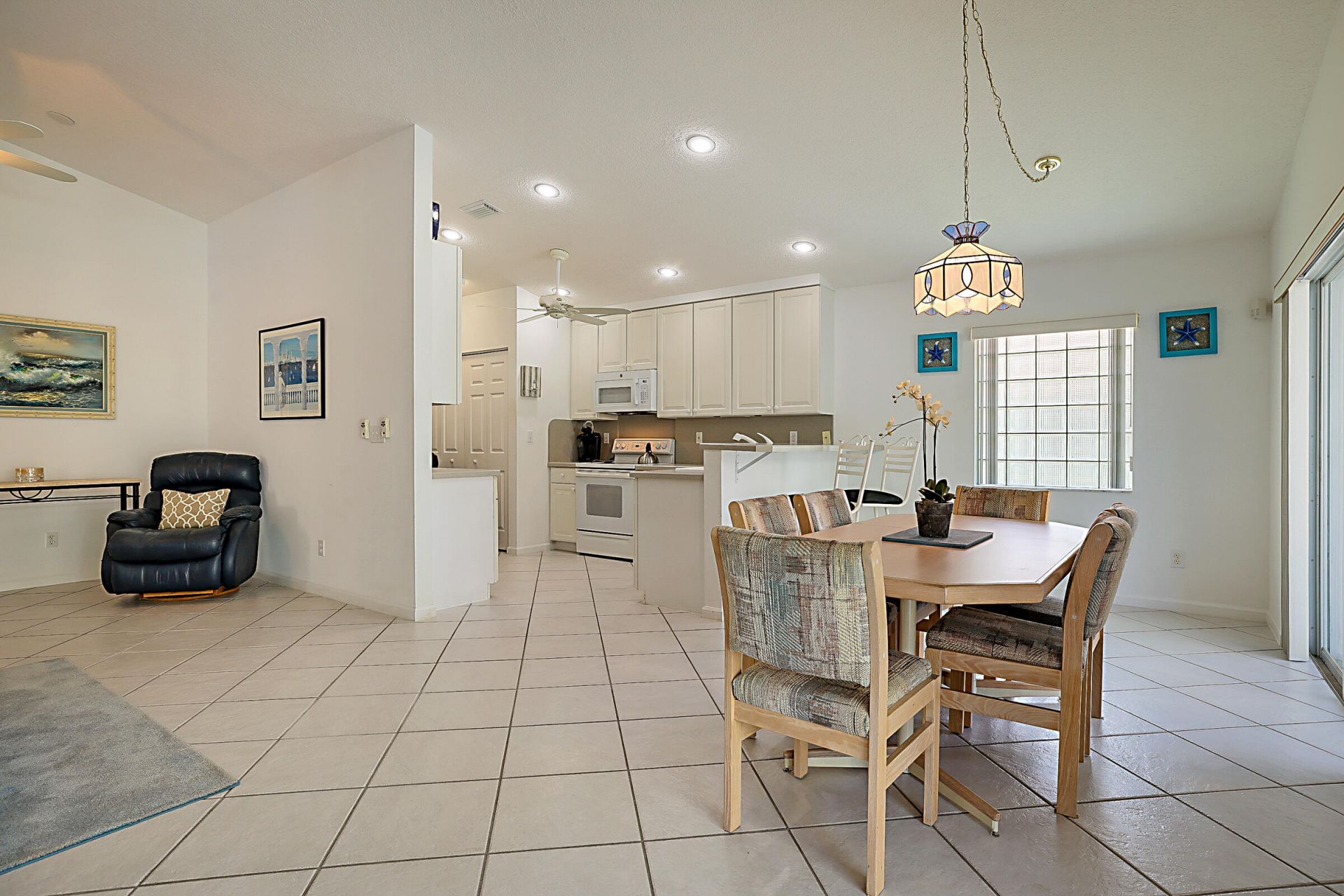 7008 SE Twin Oaks Circle, Stuart, FL 34997 Photo