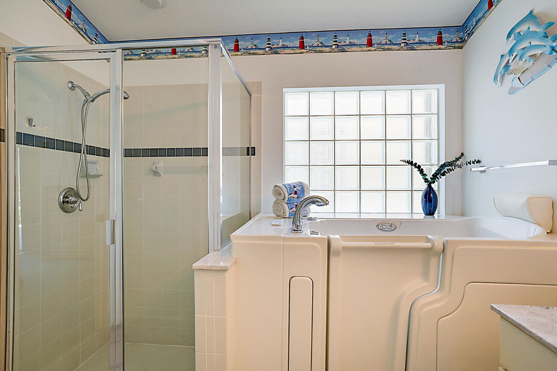 7008 SE Twin Oaks Circle, Stuart, FL 34997 Photo