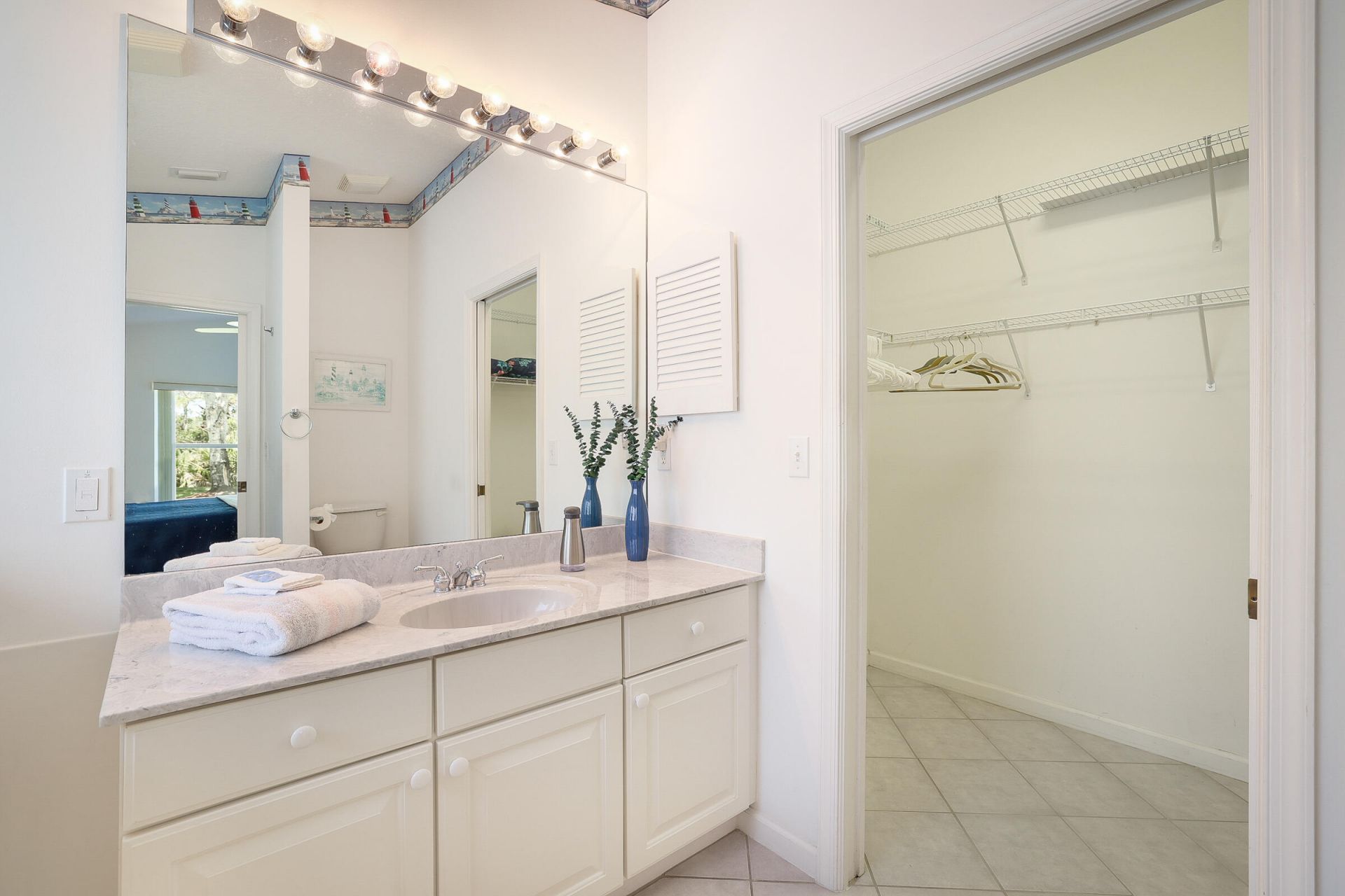 7008 SE Twin Oaks Circle, Stuart, FL 34997 Photo