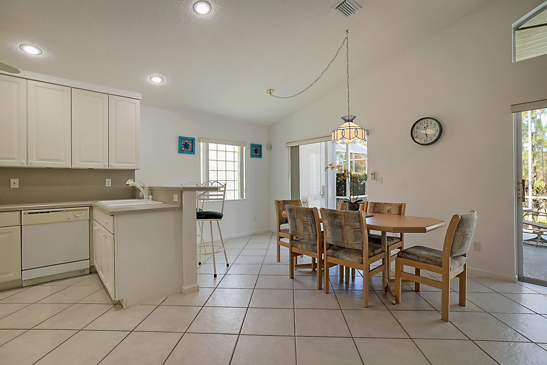 7008 SE Twin Oaks Circle, Stuart, FL 34997 Photo