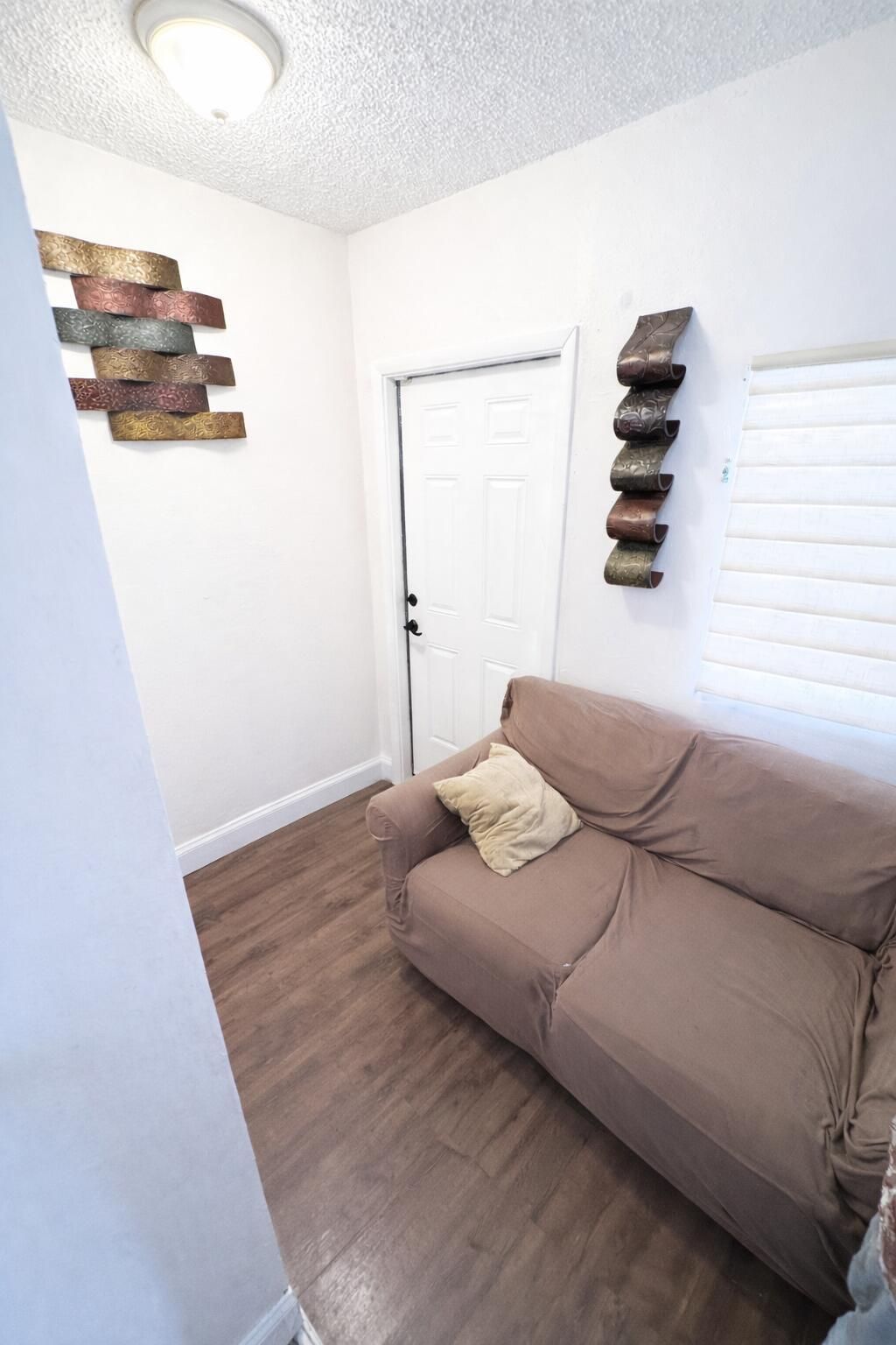 615 N Sapodilla Avenue, West Palm Beach, FL 33401 Photo