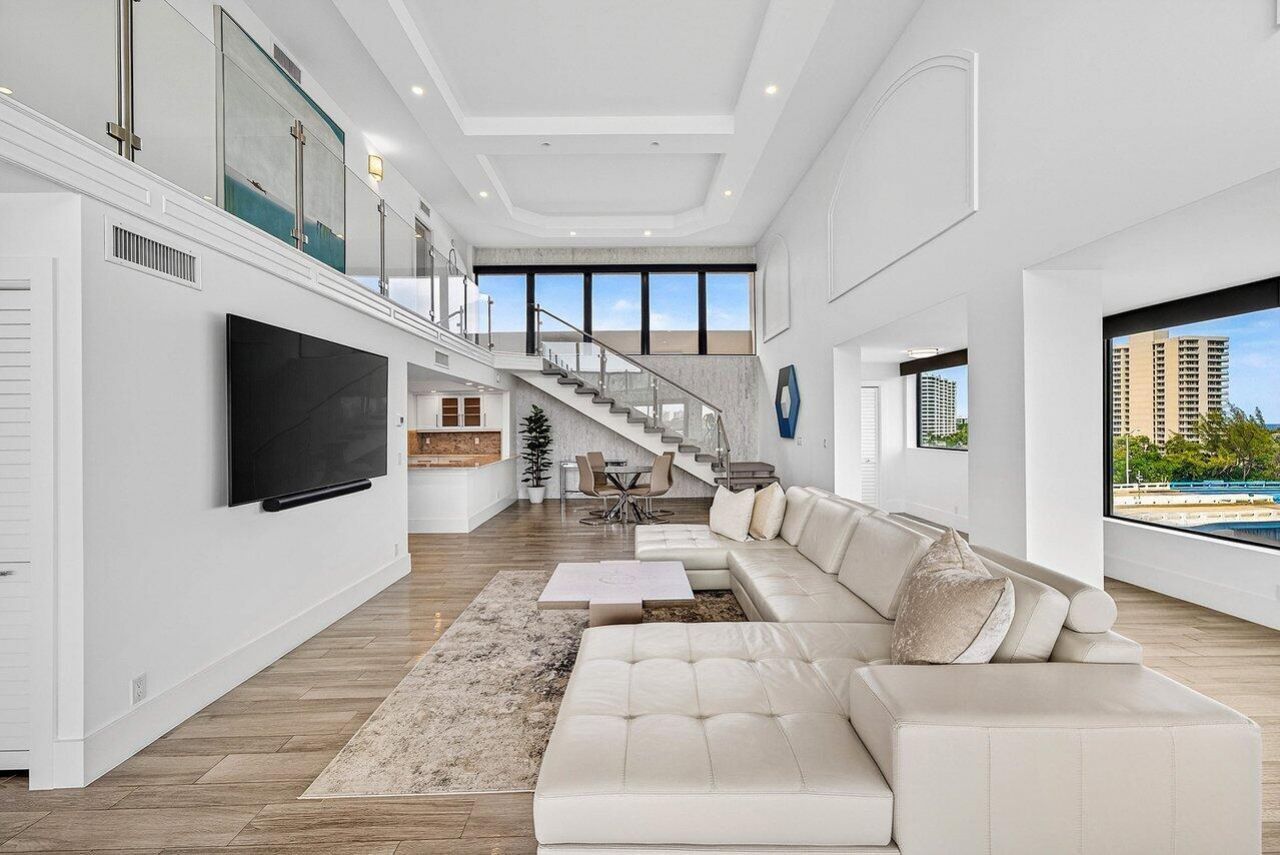 900 NE Spanish River Boulevard, Unit 7e, Boca Raton, FL 33431 Photo