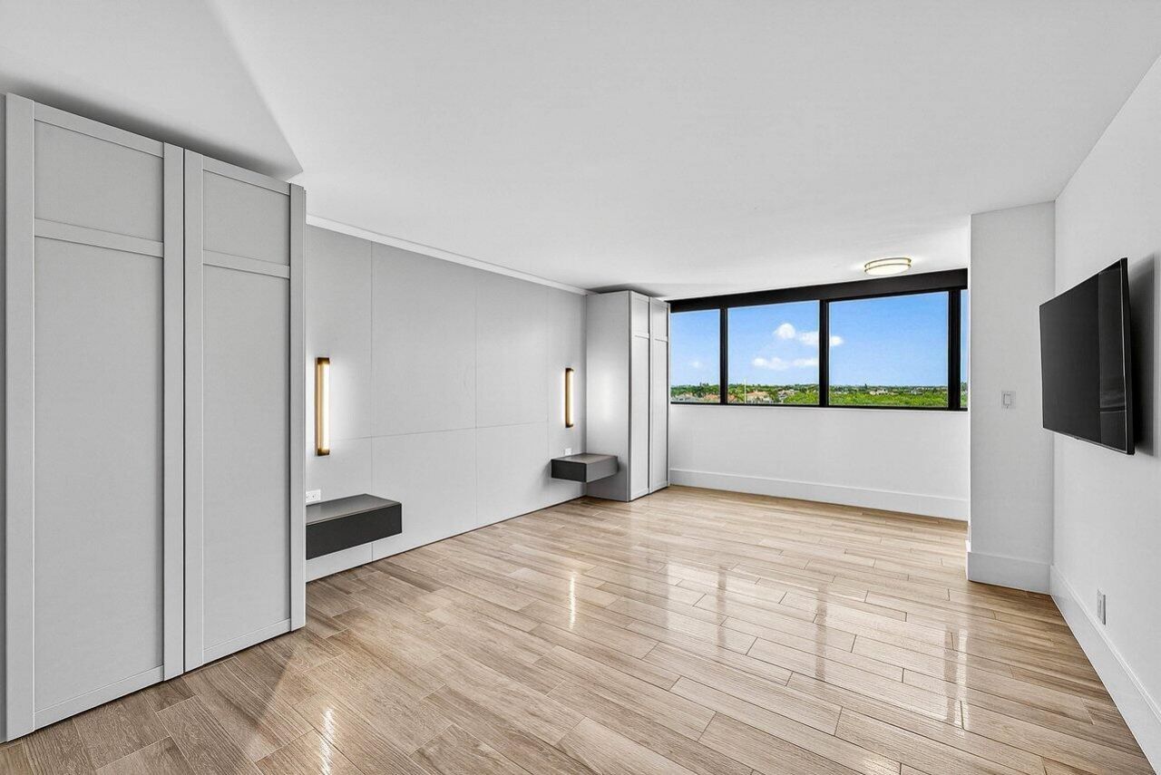 900 NE Spanish River Boulevard, Unit 7e, Boca Raton, FL 33431 Photo